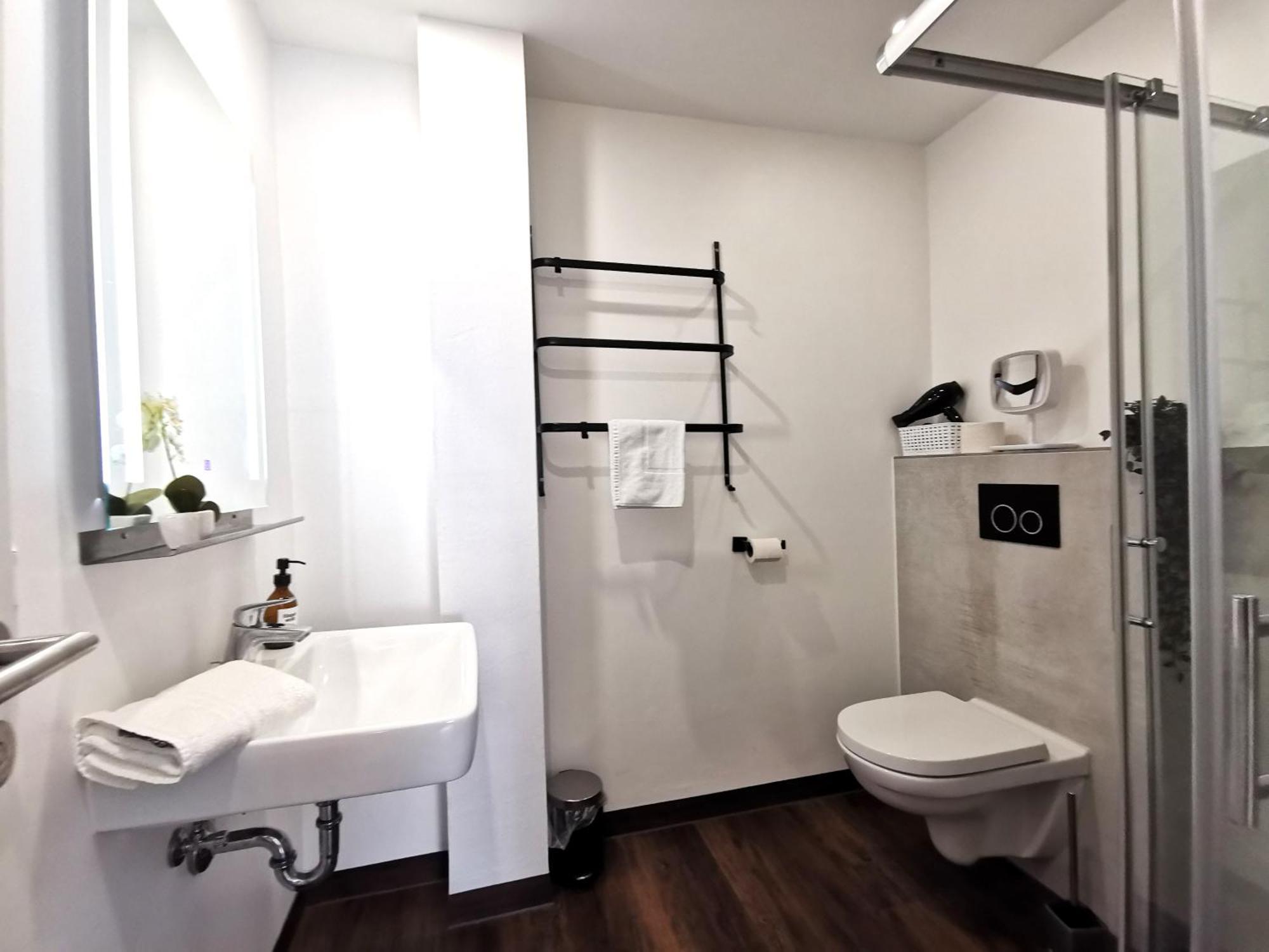Bohnapartments Am Anger - Zentrum - Vollausstattung - Wlan 埃尔福特 外观 照片