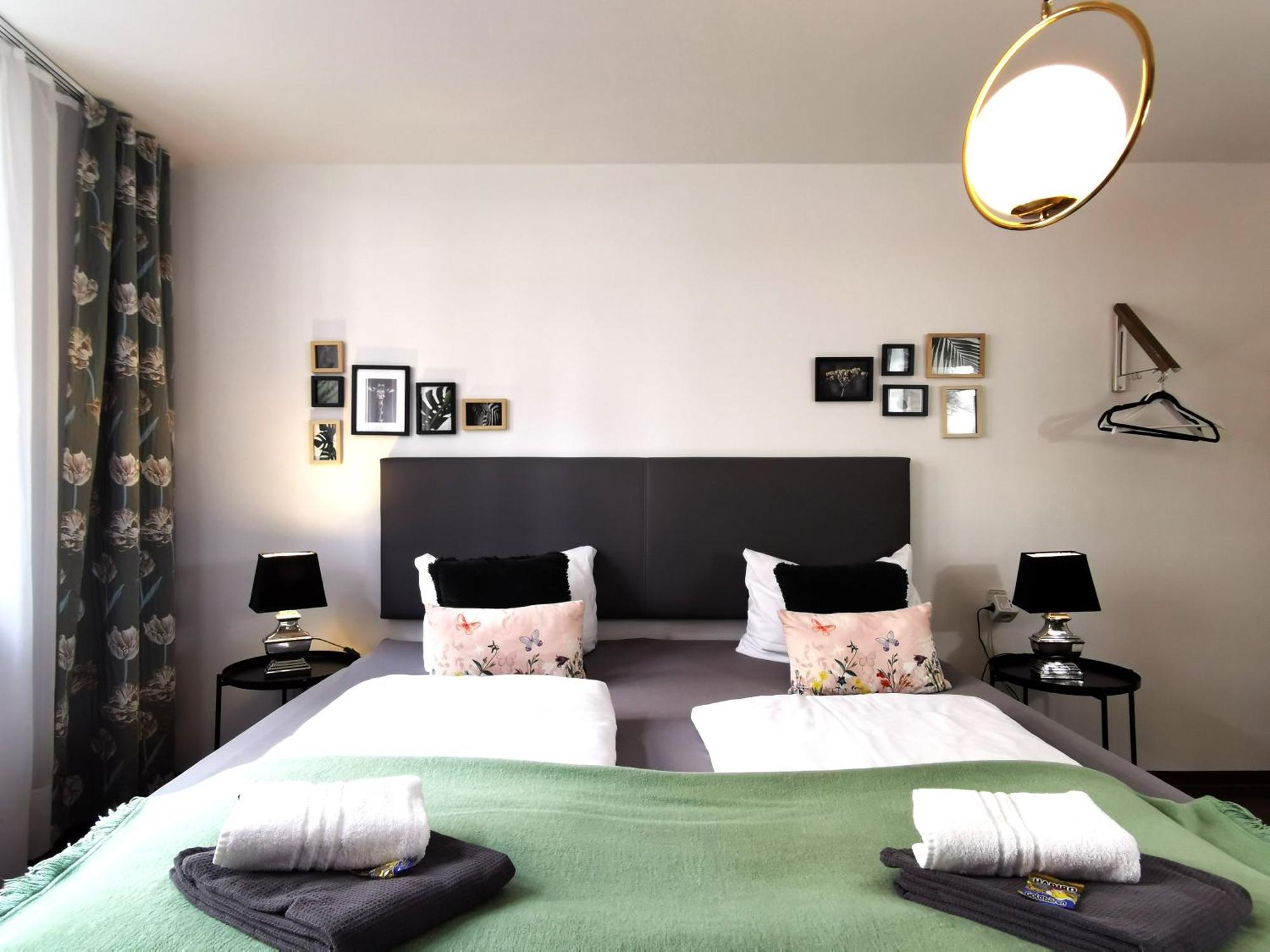 Bohnapartments Am Anger - Zentrum - Vollausstattung - Wlan 埃尔福特 外观 照片